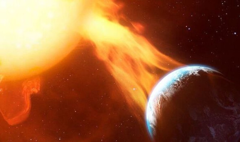 Massive Solar Storm To Hit Earth by Thursday