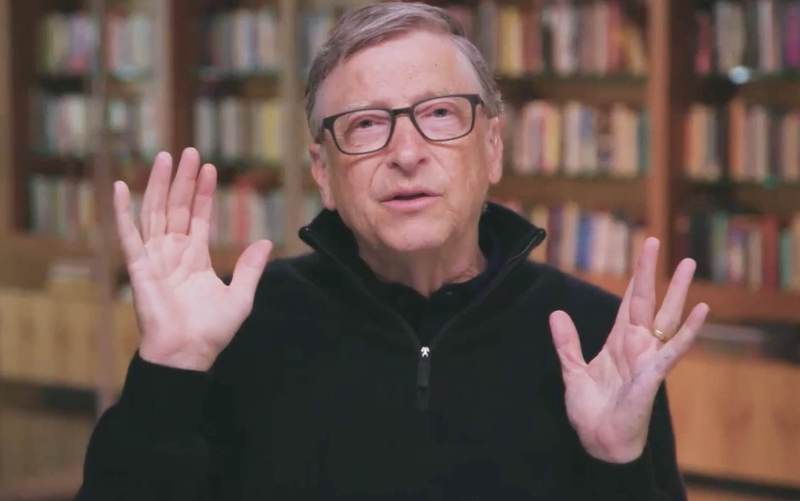 Creepy Bill Gates Plans To Hire a 3,000-Person Social Media Team To Push Vaxxines and Suppress Any Differing Information