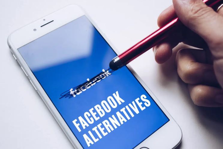 30 Best Facebook Alternatives in 2022