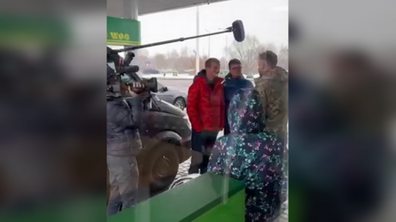 Bear Grylls Now ‘Survives’ in War-torn Ukraine