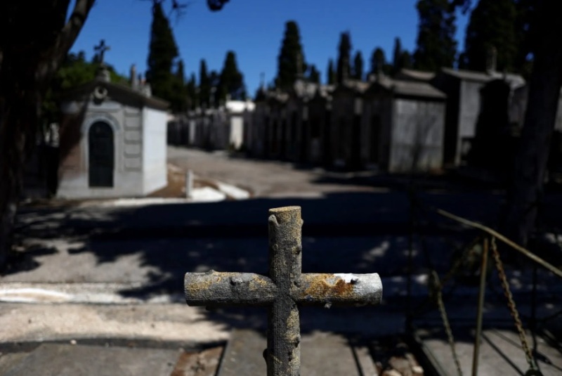 With 10,000 Monthly Deaths, Portugal Asks WHO to Investigate the Situation In the Last Three Years