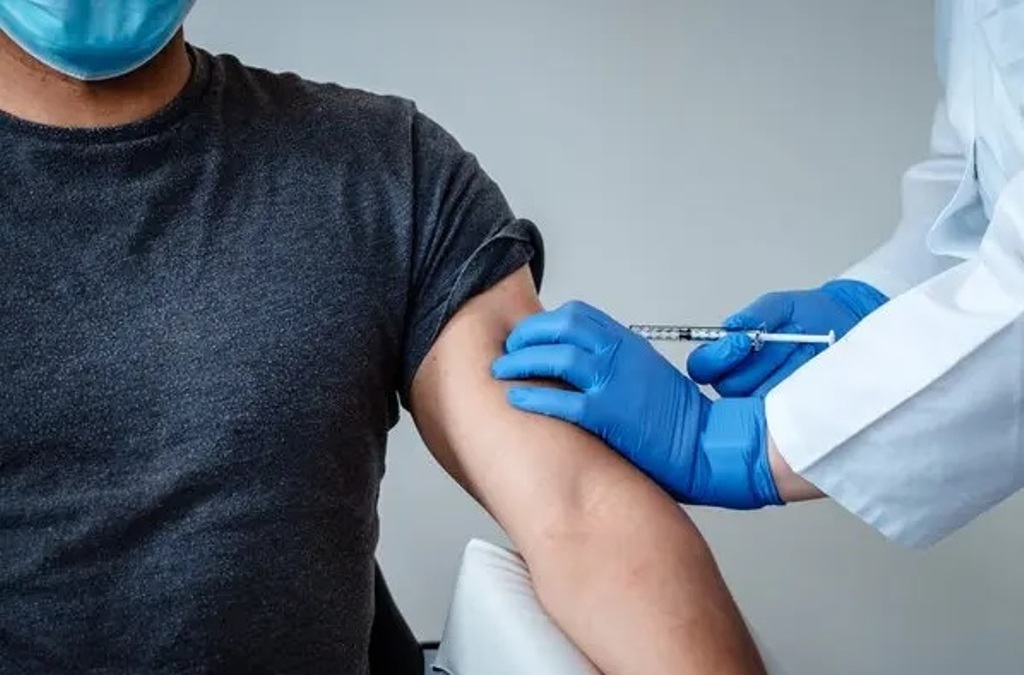NZ Data Shows Up to 20% Higher Mortality for Males that Declines After Each Shot. How Can There be Such a Large Dose Dependency if the Shot is Safe?