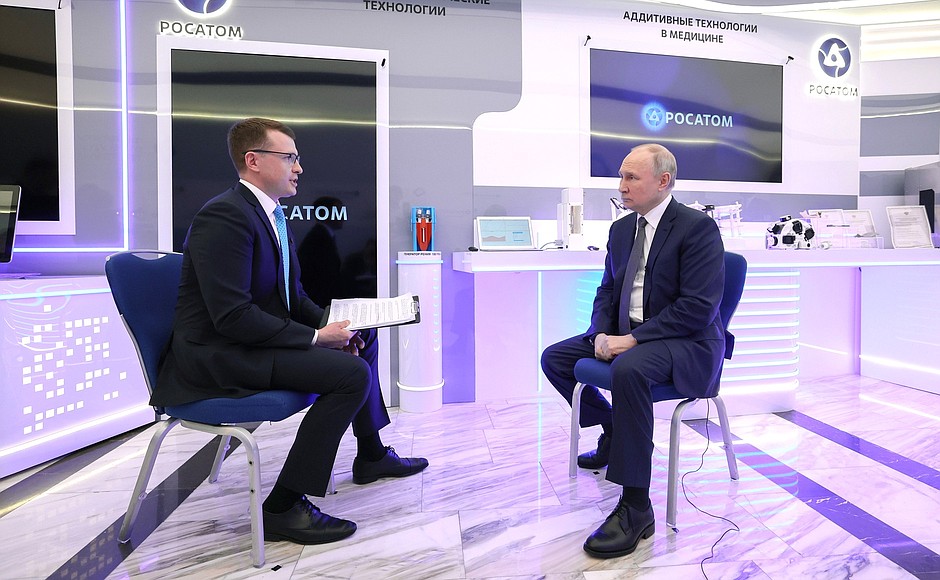 President Putin Says He Didn’t Fully Enjoy the Interview With Tucker Carlson Because It Lacked Tough Questions