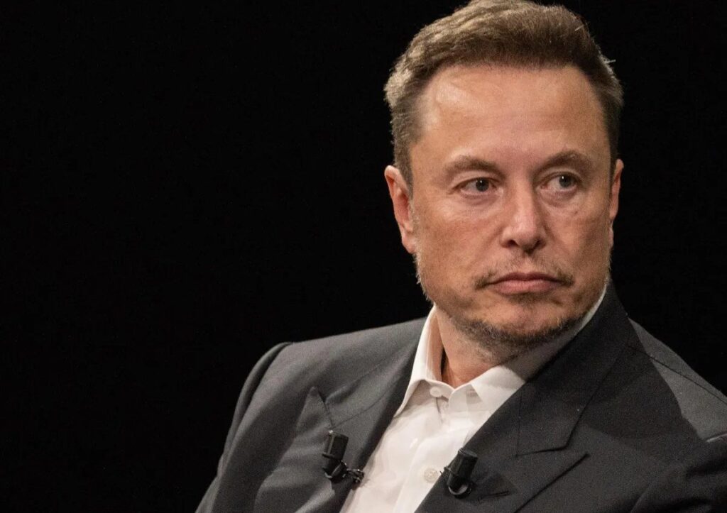 Bloomberg Calls Elon Musk “Toxic” for Defending Free Speech for Brazilians, Says he Picked the “Wrong Fight”