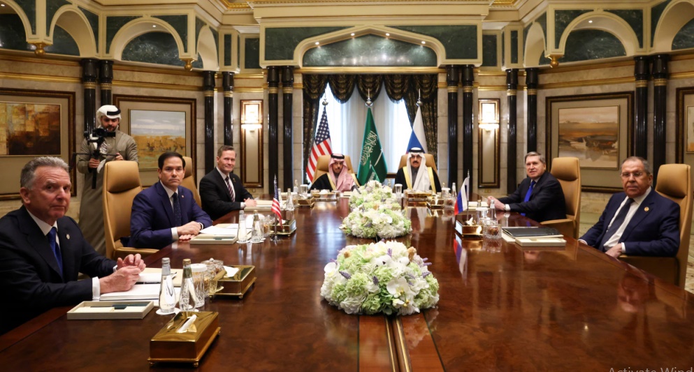 Footage From the Start of Negotiations Between Russian and US Delegations in Saudi Arabia