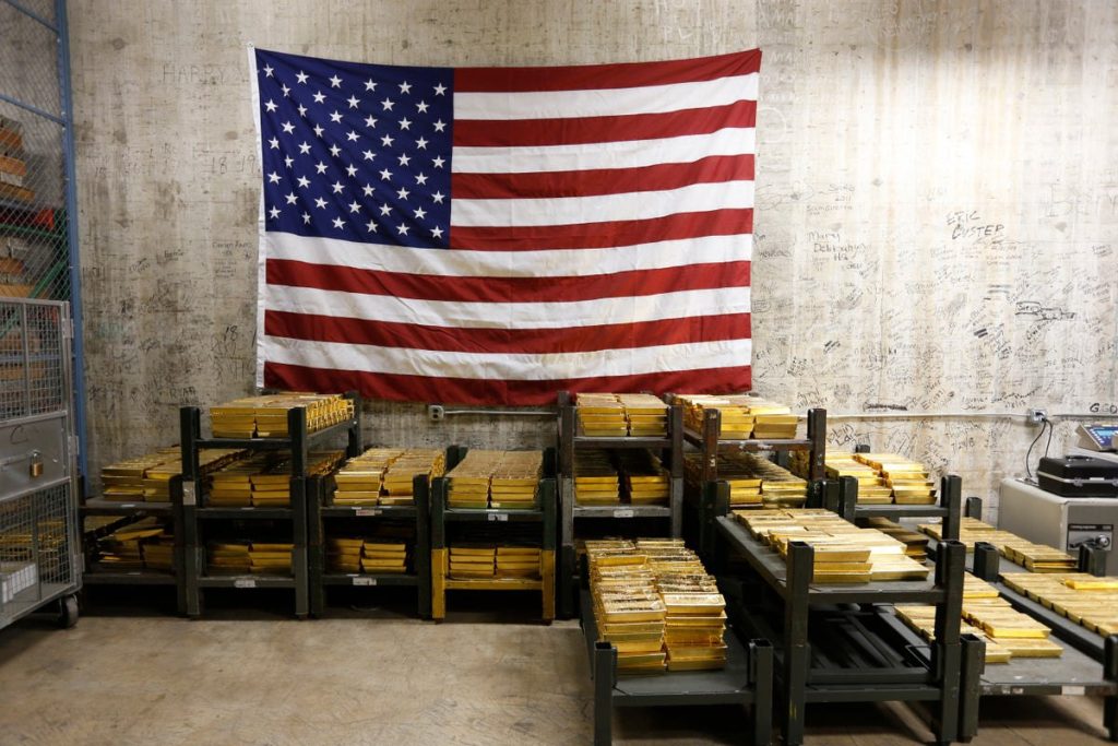 Why are U.S. Banks Flying Gold from London to New York?