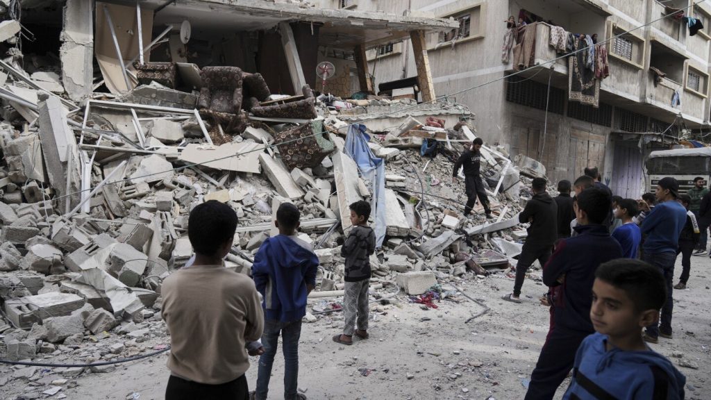 Gaza’s Health Ministry Reports 51 Deaths From Israeli Strikes, Bringing War’s Toll to Over 52,000