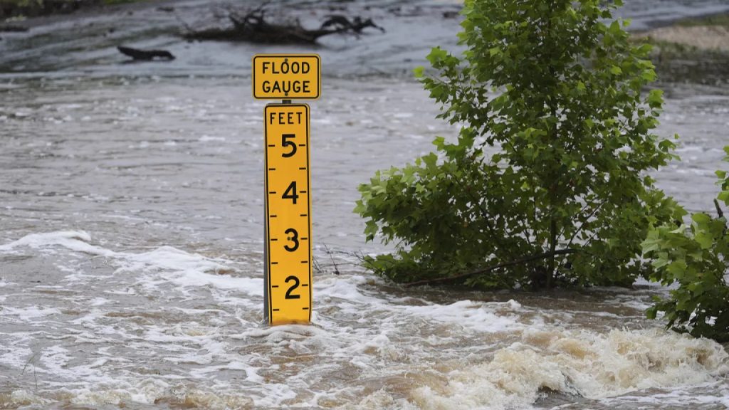 24 Dead in Texas Floods and More Than 20 Children Missing From a Girls Summer Camp