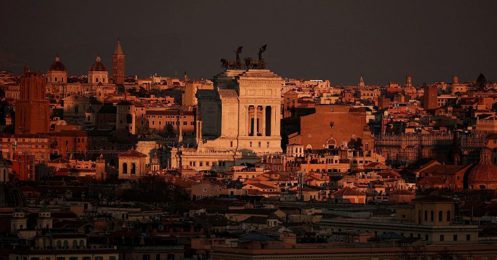 Italy to Issue Half Million Non-EU Work Visas Over Next Three Years