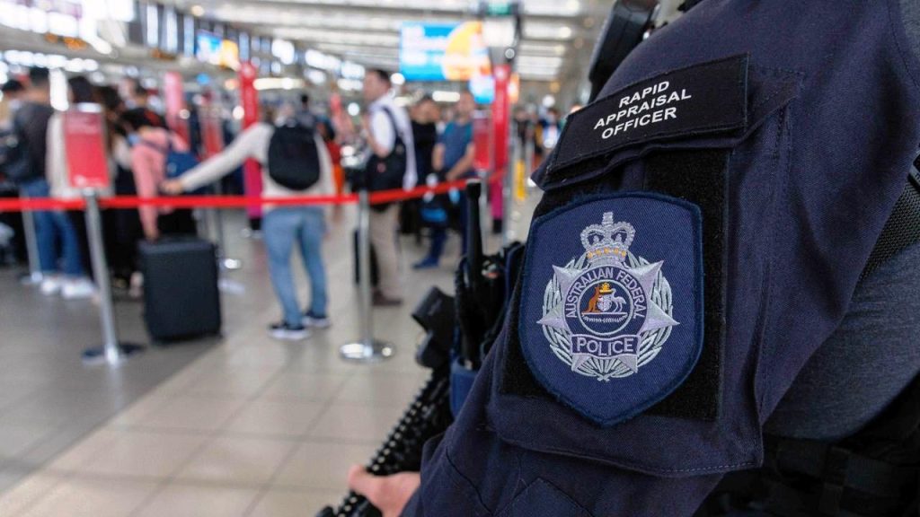 An Australian Federal Police Officer Accidentally Fired his Gun Causing Chaos Inside Sydney Airport’s Domestic Terminal This Morning