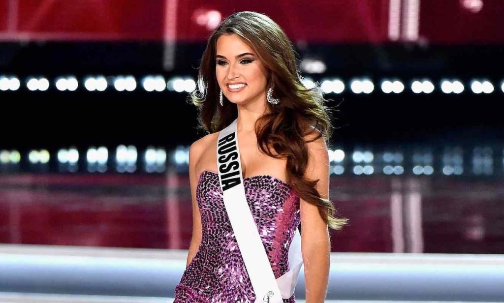 Former Miss Universe Dies In Deadly Elk Car Collision
