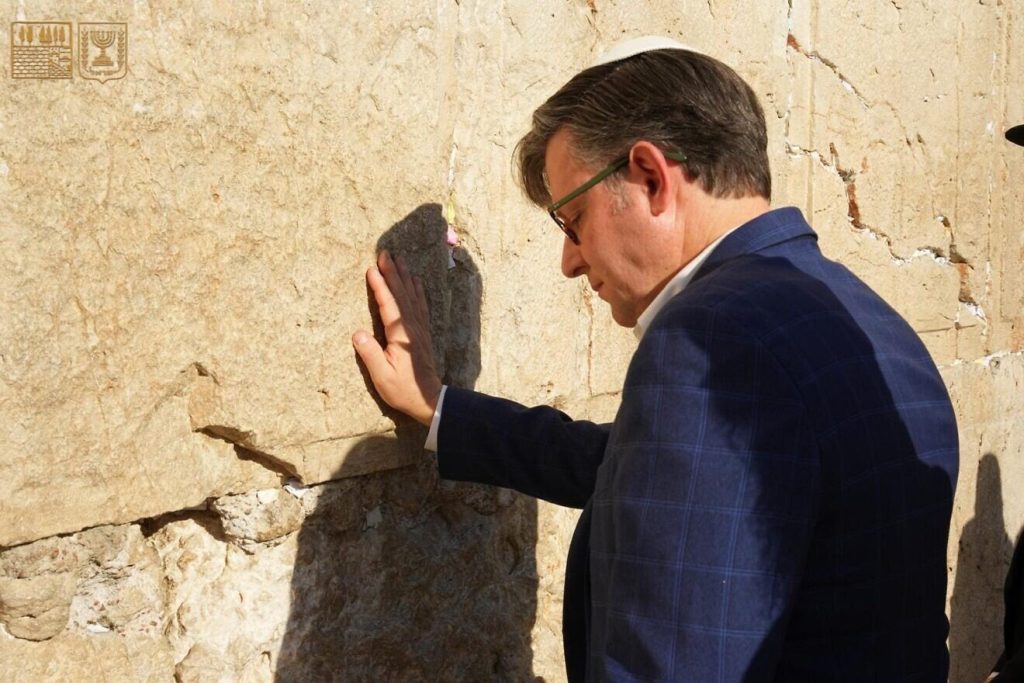 Mike Johnson at the Western Wall: ‘May America Always Stand with Israel’