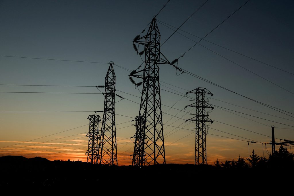 Spain’s Grid Operator Warns of New Voltage Swings, Urges Measures to Avoid Blackout