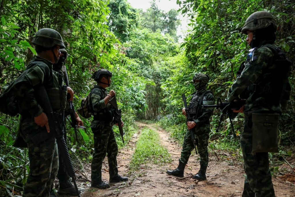 Thai Soldier Killed, Several Wounded in Border Clashes with Cambodia: Army
