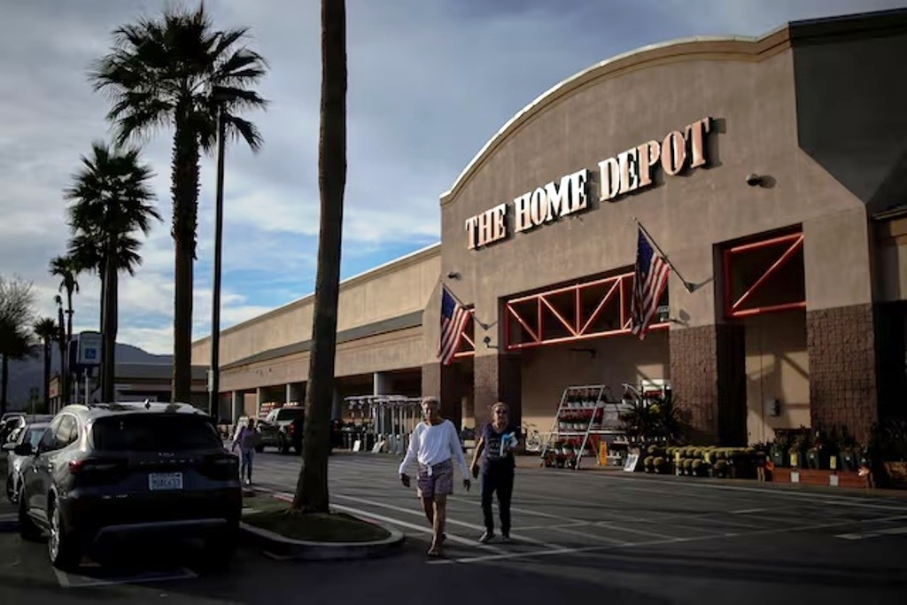 Home Depot to Cut 800 Corporate Jobs at Its Atlanta Store Support Center
