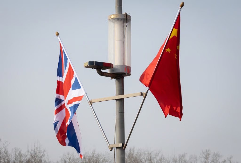 Keir Starmer Secures Visa-free Access to China in Services Partnership