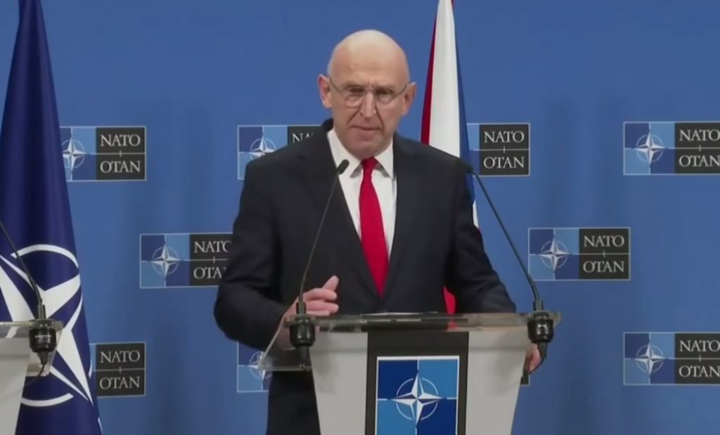 The United Kingdom’s Secretary of Defense, John Healy, Announces NATO’s Commitment to Donate New Military aid Worth 35 Billion Dollars to Ukraine