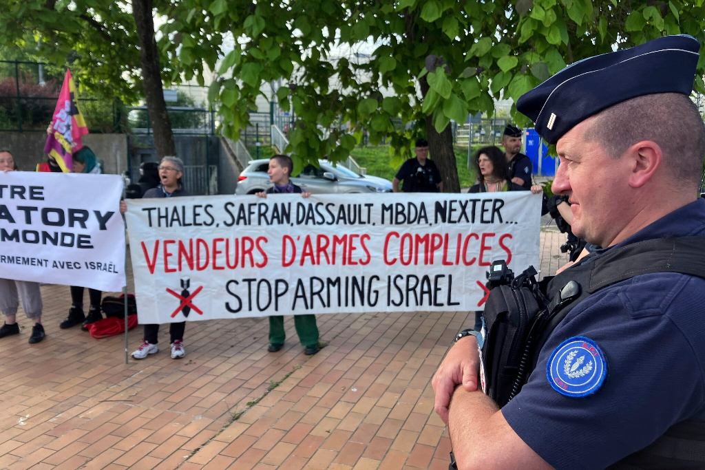 Defense Ministry Halts Arms Purchases From France, Citing ‘Pattern’ Of Actions That ‘Harmed Israel’s Security’