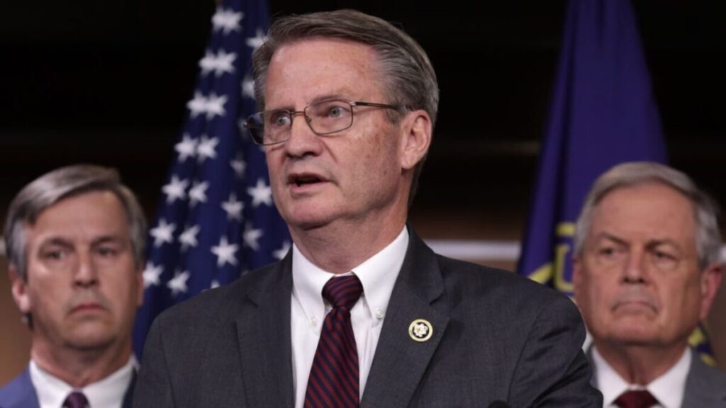 Congressman Tim Burchett confirms on Joe Rogan that Bill Gates is behind the Massive Increase in Ticks