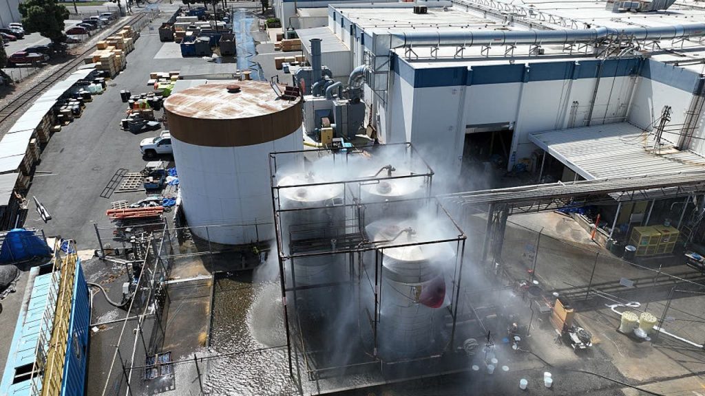 Garden Grove Chemical Threat: 40,000 Evacuated As Overheated Tank Faces Explosion Or Leak
